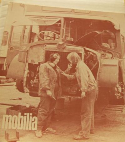 Mobilia no. 265/266 1977. International design…