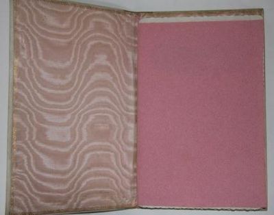 Presentation Notebook" or "Folio" Bearing the Coat-of-Arms of the United Kingdom