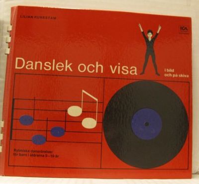 Danslek och visa. I bild och på visa.