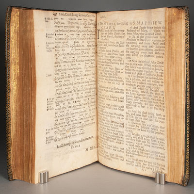 CUSTOM-BUILT TRILINGUAL NEW TESTAMENT...; (photo 4)