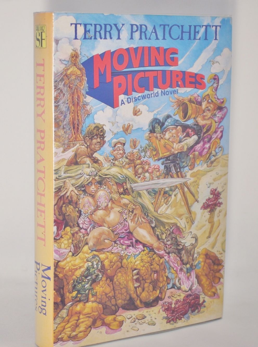 Moving Pictures Discworld Libro "Moving Pictures: (Discworld Novel 10)" Di Terry Pratchett, Edizione Brossura In Inglese, Usato In Ottime Condizioni Libro Terry Pratchett - Foto 2