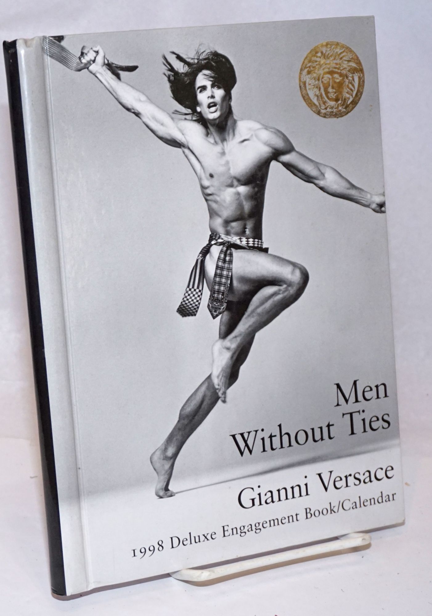 VERSACE ヴェルサーチェ　Men Without Ties 写真集 Gianni Versace: Men Without Ties | Gianni Versace, Richard