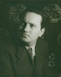 Portrait photograph of Thomas Wolfe