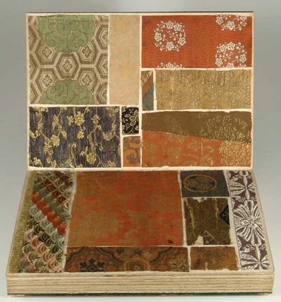 Wakan Meibutsu Kodai Resshū 和漢名物古代裂集 [Vintage Scraps of the Noted Productions of China and Japan]