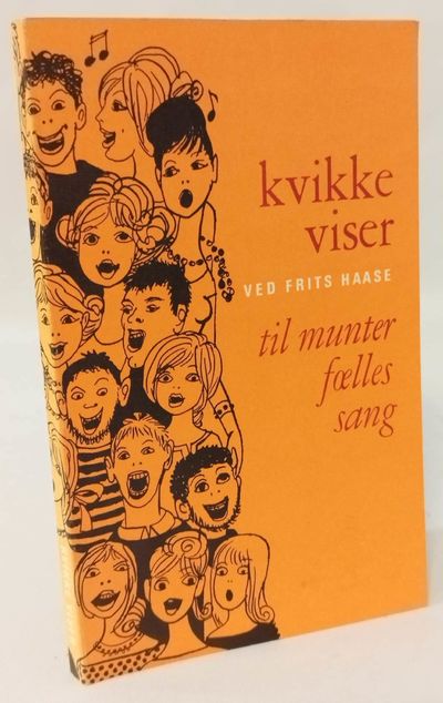 Kvikke viser til munter fællessang.