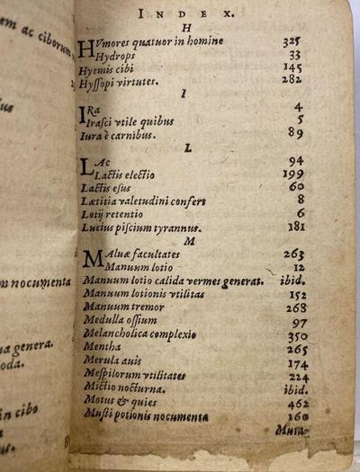 Medicina Salernitana. Id est, conservandae bonae valetudinis praecepta. Cum luculenta & succincta Arnoldi Villanovani exegesi. Per Ioannem Curionem recognita et repurgata. Nova editio melior et aliquot Medicis Opusculis (quae sequens pagella exhibet) auc (photo 3)