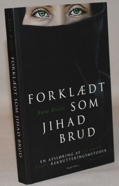 Forklædt som jihad-brud.