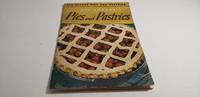 cover of 250 Superb Pies and Pastries