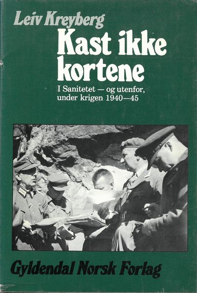 Kast ikke kortene. I Sanitetet - og utenfor,…