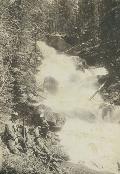 Pacific Northwest: set of 3 outdoor photographs