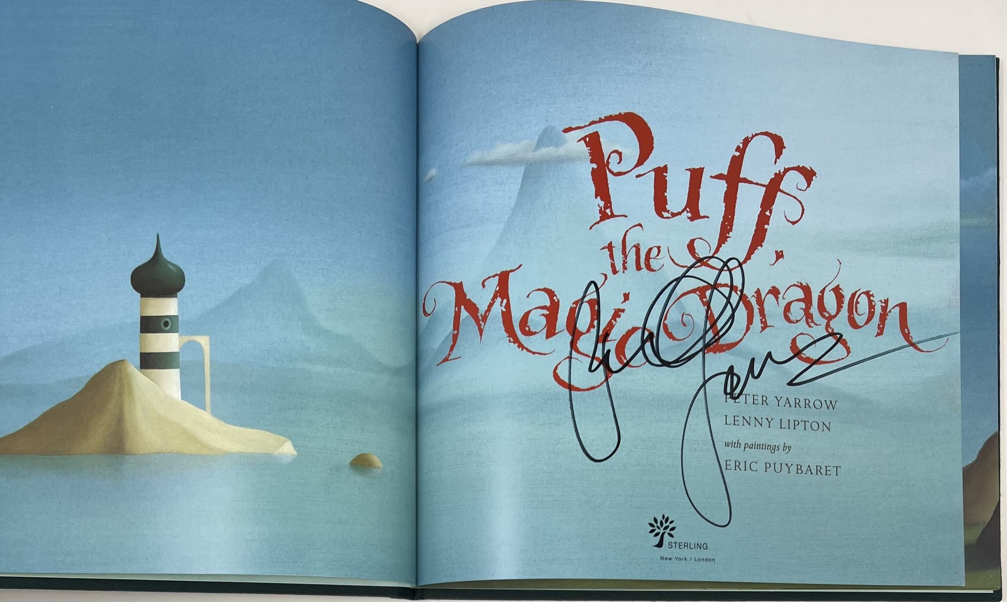 Puff the Magic Dragon by YARROW, Peter and Lenny LIPTON | Cloth | 2007 |  Sterling Publishing Co., Inc | 9781402747823 | Biblio