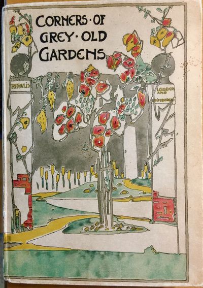 CORNERS OF GREY OLD GARDENS