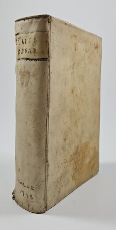 C. Julii Caesaris commentarii de bello Gallico et…