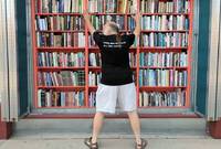 Ken Sanders Rare Books T-Shirt - Unisex Black (3XL)