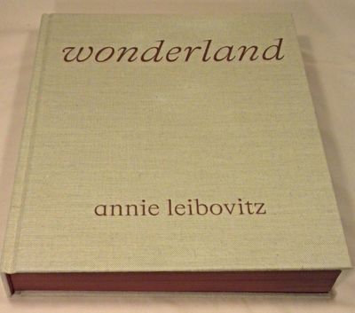Annie Leibovitz: Wonderland by Annie Leibovitz; Anna Wintour