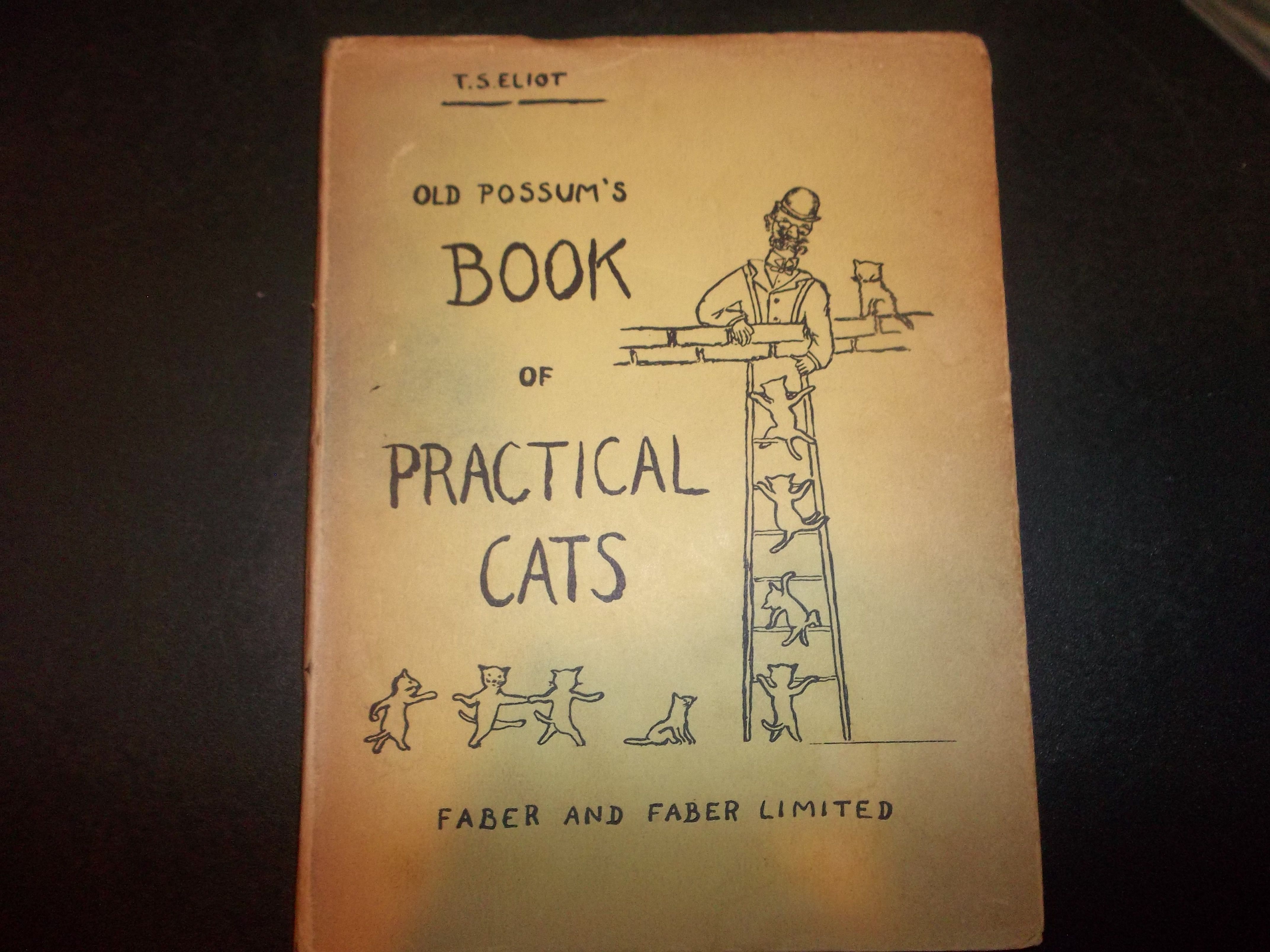 Old Possum's Book of Practical Cats by Eliot, T.S 1939