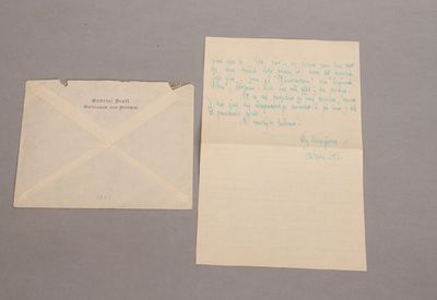 Originalt håndskrevet brev fra Gabriel Scott til Magnus Grønvold, datert 11/3-41. Brevet er på 2 sider i konvolutt. Konvolutten med påskrift av Gabriel Scott, og på baksiden trykt Gabriel Scott - Galtesund ved Arendal. (photo 2)