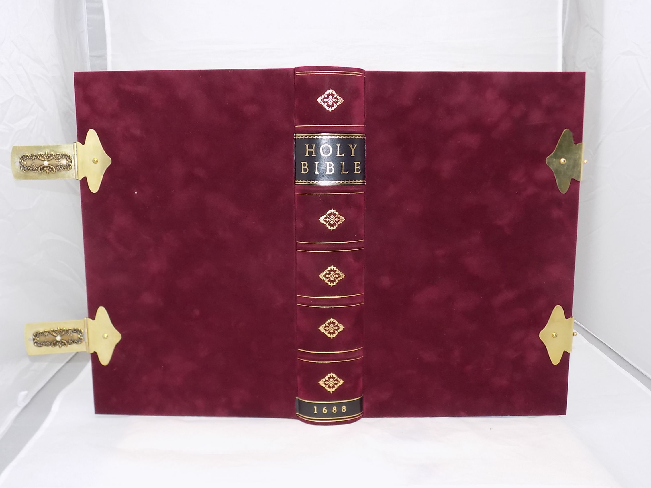 1688 KING JAMES HOLY BIBLE FOURTH OXFORD FOLIO by GOD | NEW