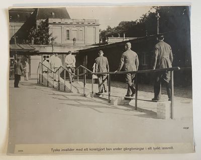 [Propaganda] Tyska invalider med ett konstgjort…