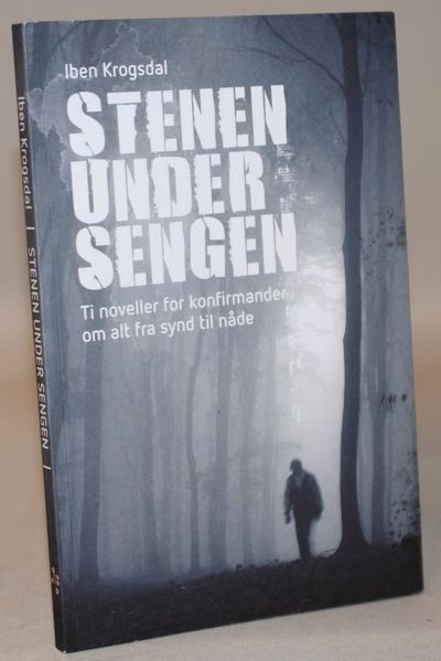Stenen under sengen.