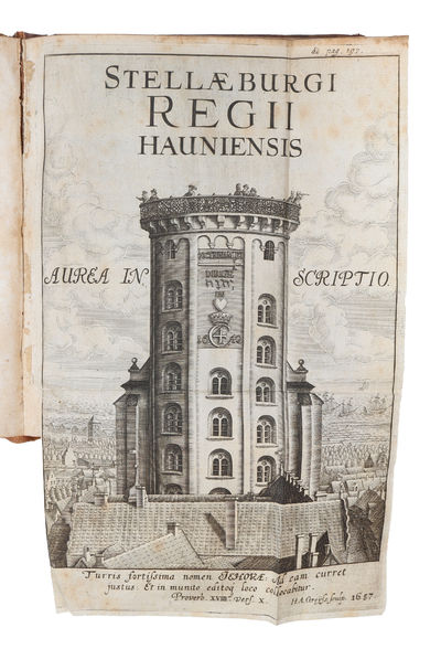 Inscriptiones Haffnienses Latinæ Danicæ et Germanicæ una cum Inscriptionibus Amagriensibus Uraniburgicis et Stellæburgicis nec non duabus Epistolis una Tychonis Brahe ad Peucerum missa altera Ejusdem Sororis Sophiæ Brahe Metrica Latina ad Nobilem Danu... (photo 4)
