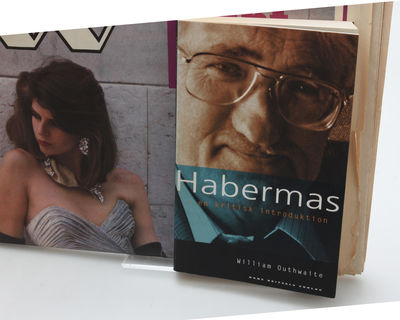 Habermas - en kritisk introduktion.