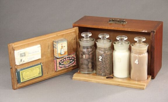 Description of the educational exhibit of cocoa an