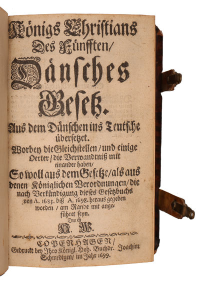 Königs Christians Des Fünften Dänsches Gesetz. Aus dem Dänschen ins Teutsche übersetzet. - [FIRST GERMAN TRANSLATION OF KING CHRISTIAN V'S "DANISH LAW"] (photo 3)