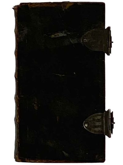 Biblia dat is De Gantsche H Schrifture vervattende alle de Canonijke Boeken des Oude en des Nieuwen Testaments, uit de Oorspronkelijke Talen in onze Nederlandsche Tale getrouwelijk overgezet... Het Nieuwe Testament... Het Boek der Psalmen... Evangelische Gezangen... Catechismus