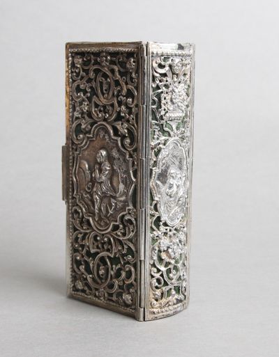 Des mit Jesu verlobten Tugend-liebenden Frauen-Zimmers Allerschönster Seelen-Schmuck... In einem Gebet- und Gesang-Buche, als einem geistlichen Schmuck-Kästlein, mit zwölff unterschiedkichen Fächlein, aus Göttlichem Worte gezeiget, und mit vier und zwantzig upffern gezieret. (photo 2)