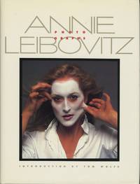 image of ANNIE LEIBOVITZ: PHOTOGRAPHS