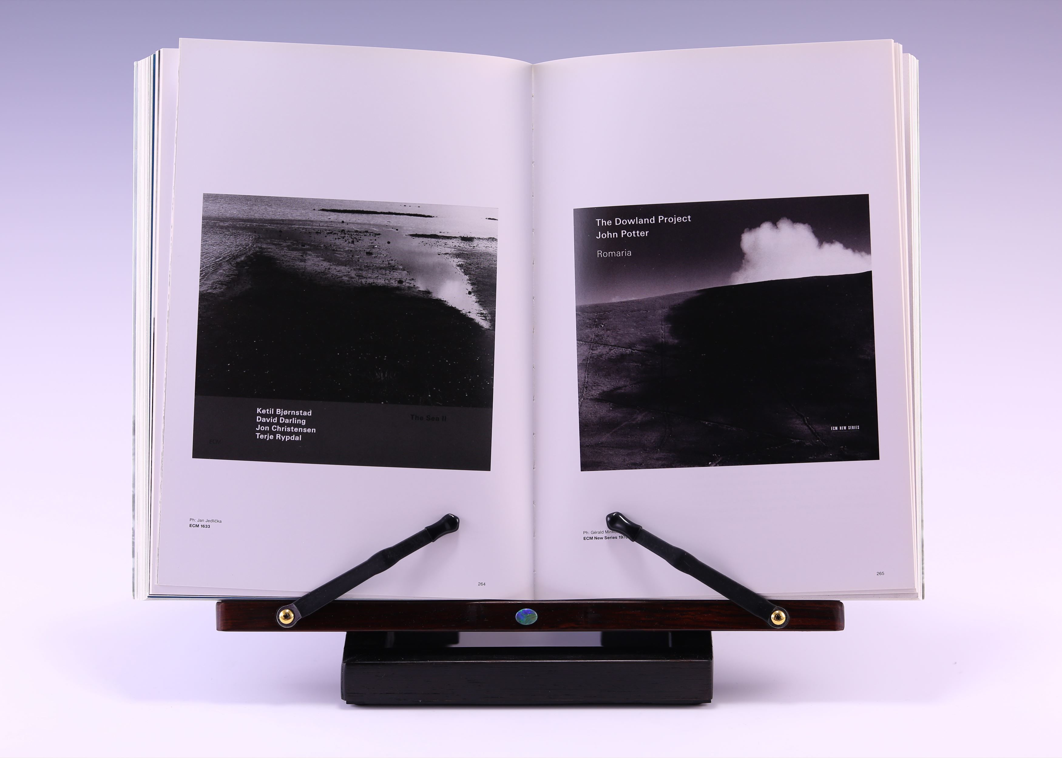 Windfall Light: The Visual Language of ECM by Müller, Lars [Editor