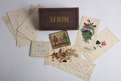 [Minnesalbum med bidrag daterade 1843, 1873-1877,…