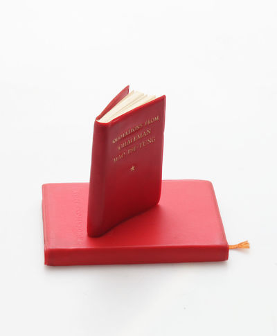 Quotations from Chairman Mao Tse-tung [Little Red…