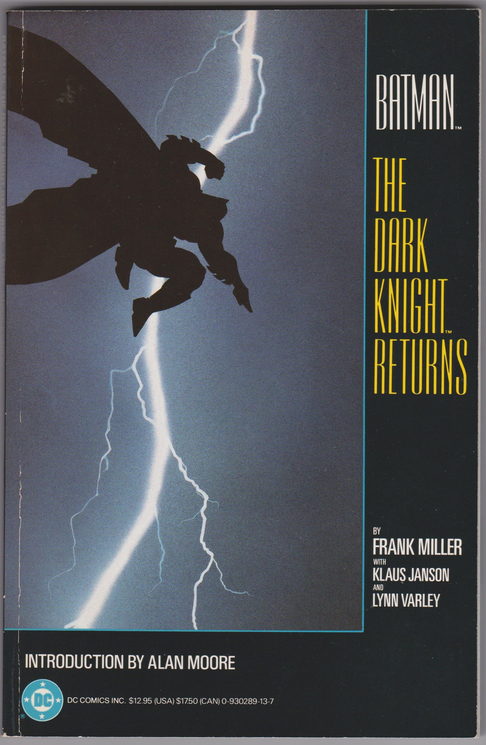 洋書 SALE!! Batman: Dark Knight Saga Amazon.com: Batman: The Dark Knight Saga Deluxe Edition