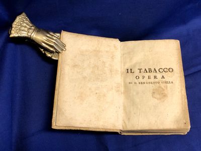 Il tabacco. Opera di (...) da Civita Castellana M. D. S. B. Nella quale si tratta dell’Origine, Historis, Coltura, Preparatione, Qualità, Natura, Virtù, & Uso in fumo, in polvere, in foglia, in lambitivo, et in medecina Della pianta volgarmente detta Tabacco. Si discorre degl’utili ch’arreca moderatamente preso, de i danni ch’apporta smoderatamente usato, e qual sia il vero, e legitimo modo di prenderlo. Trattato Naturale, Medico, Morale, e Curioso. (photo 5)
