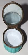 View Image 3 of 5 for  Rosina Inventory #20466