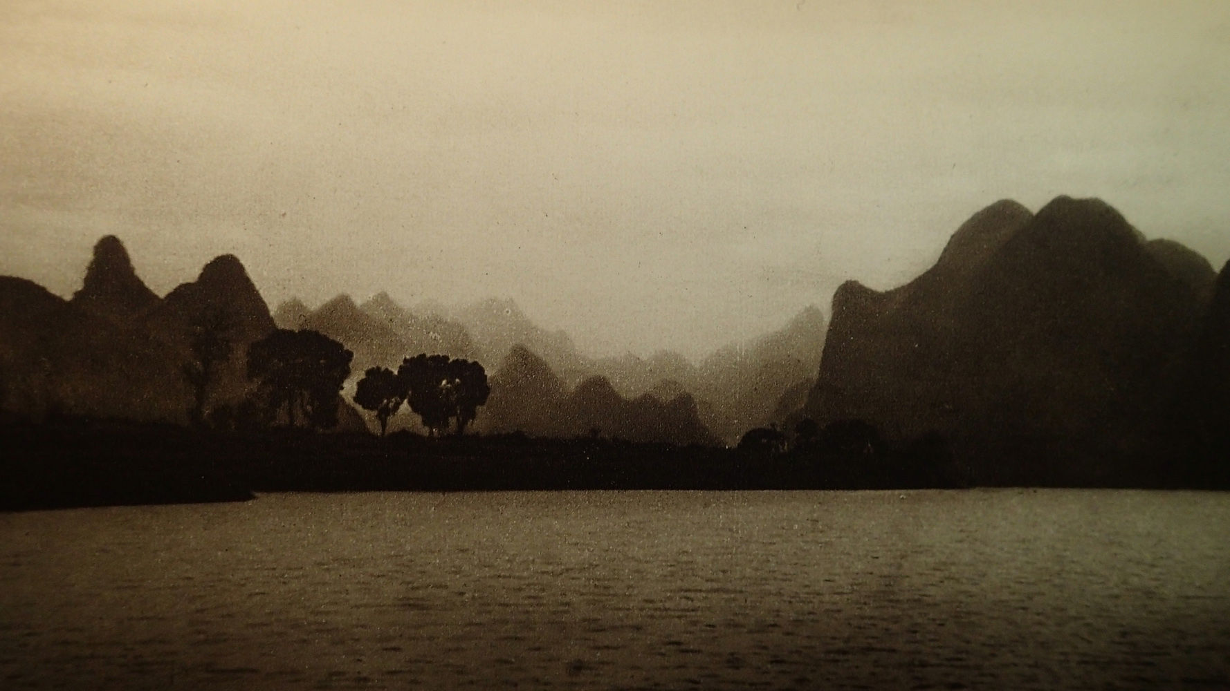 PICTURESQUE CHINA ARCHITECTURE & LANDSCAPE A Journey Through Twelve