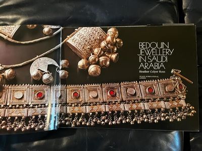 Bedouin Jewelry in Saudi Arabia by Ross, Heather Colyer | Blue