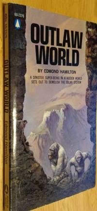 Outlaw World by Edmond Hamilton - Paperback - First Edition Thus - from biblioboy (SKU: 860896)