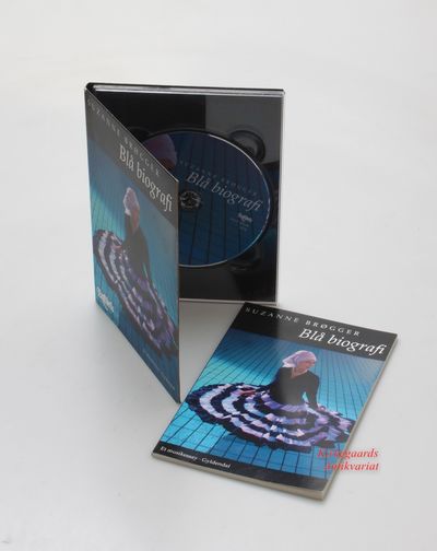 Suzanne Brøgger – Blå Biografi cd og bog.