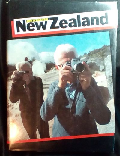 A Day in the Life of New Zealand 写真集 A Day in the Life of New Zealand by McGregor, Malcolm, Ed