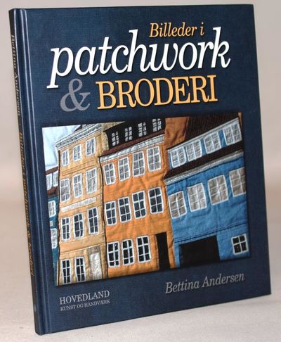 Billeder i patchwork og broderi.