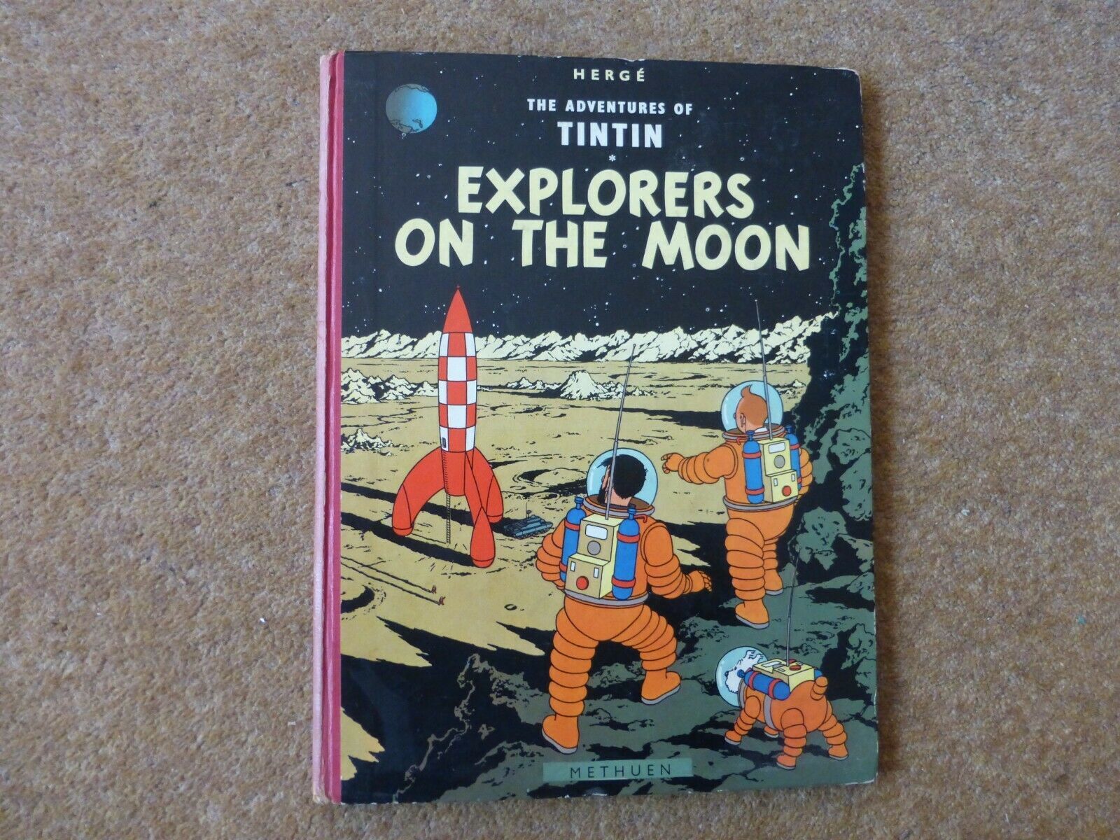 本 TIN TIN EXPLORERS ON THE MOON 英国版初版