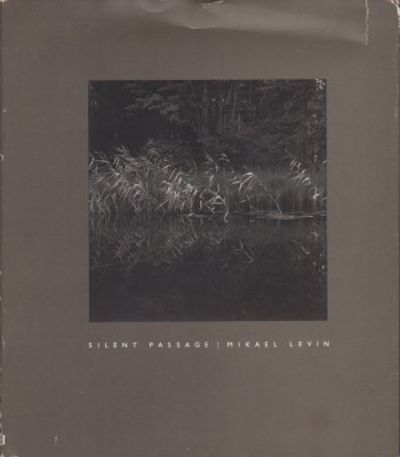 Silent Passages. Introduction by Andy Grundberg.