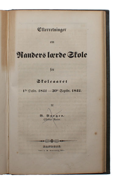 Real-Lexicon over de homeriske Digte. 1ste Hefte. Indbydelsesskrift til den offentlige Examen i Randers lærde Skole i September 1842. (Indbundet med: Efterretninger om Randers lærde Skole for Skoleaaret 1ste Octbr. 1841 - 30te Septbr. 1842). (photo 3)