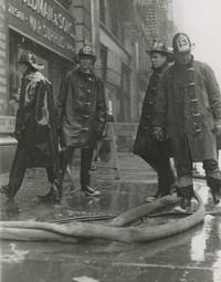 Fourteen Press Photographs Taken by Osvaldo Salas of Varied Scenes in New York, 1950s